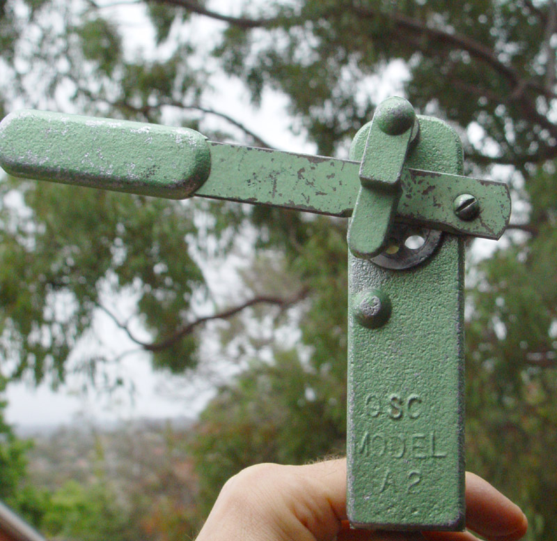 Plastic tube cutter, for making plastic beads such as for handbags.  Mid-1960s, probably made in Australia.