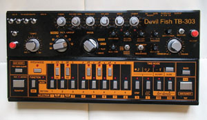 Devil-Fish-TB-303-in-case-refurbished-by-Jeff-Toman