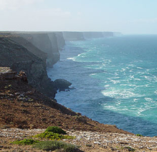 Photos of the Nullarbor Plain and Bunda Cliffs